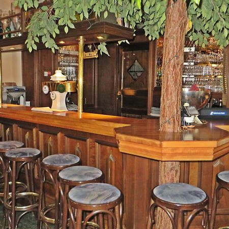 Hotel Roseneck Hagenow エクステリア 写真